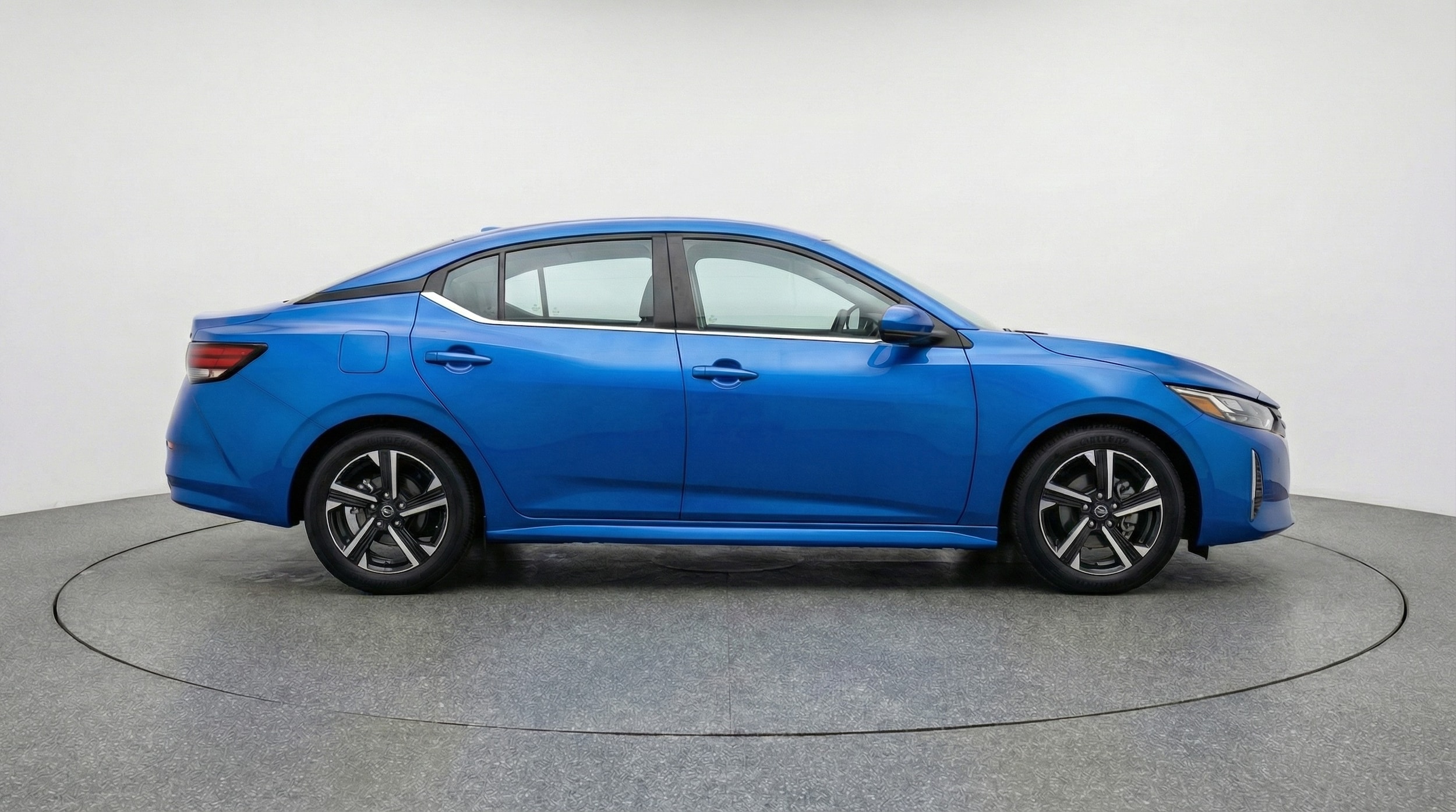 Thumbnail: 2025 Nissan Sentra - 8