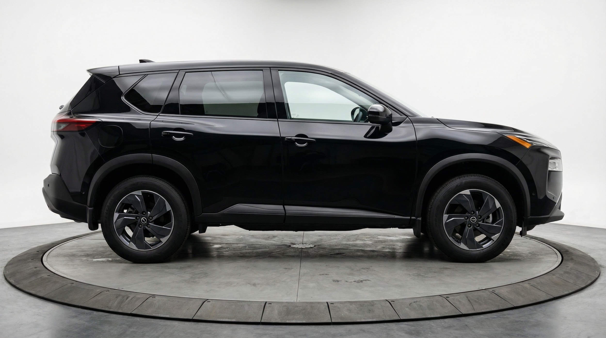 Thumbnail: 2025 Nissan Rogue - 8