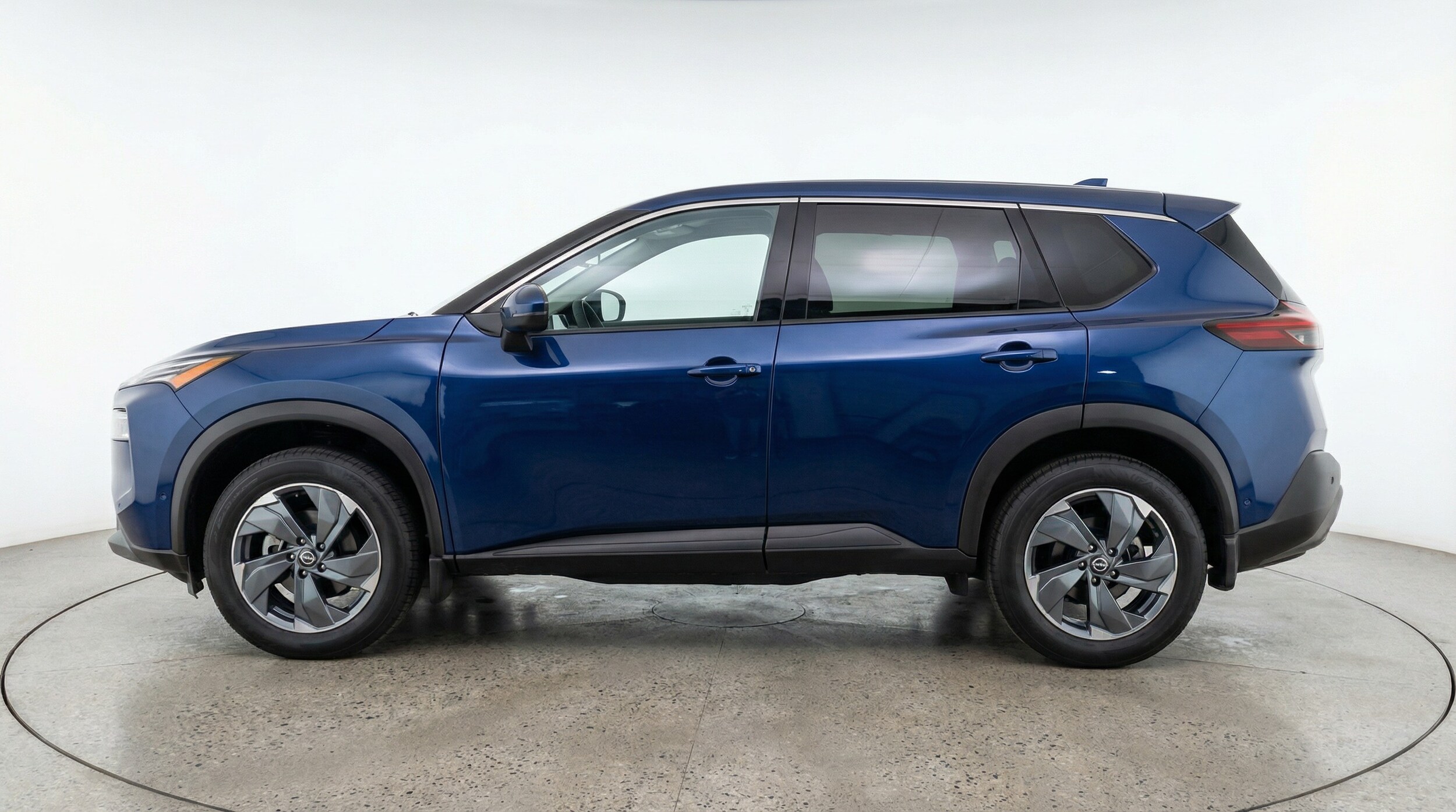 Thumbnail: 2025 Nissan Rogue - 4