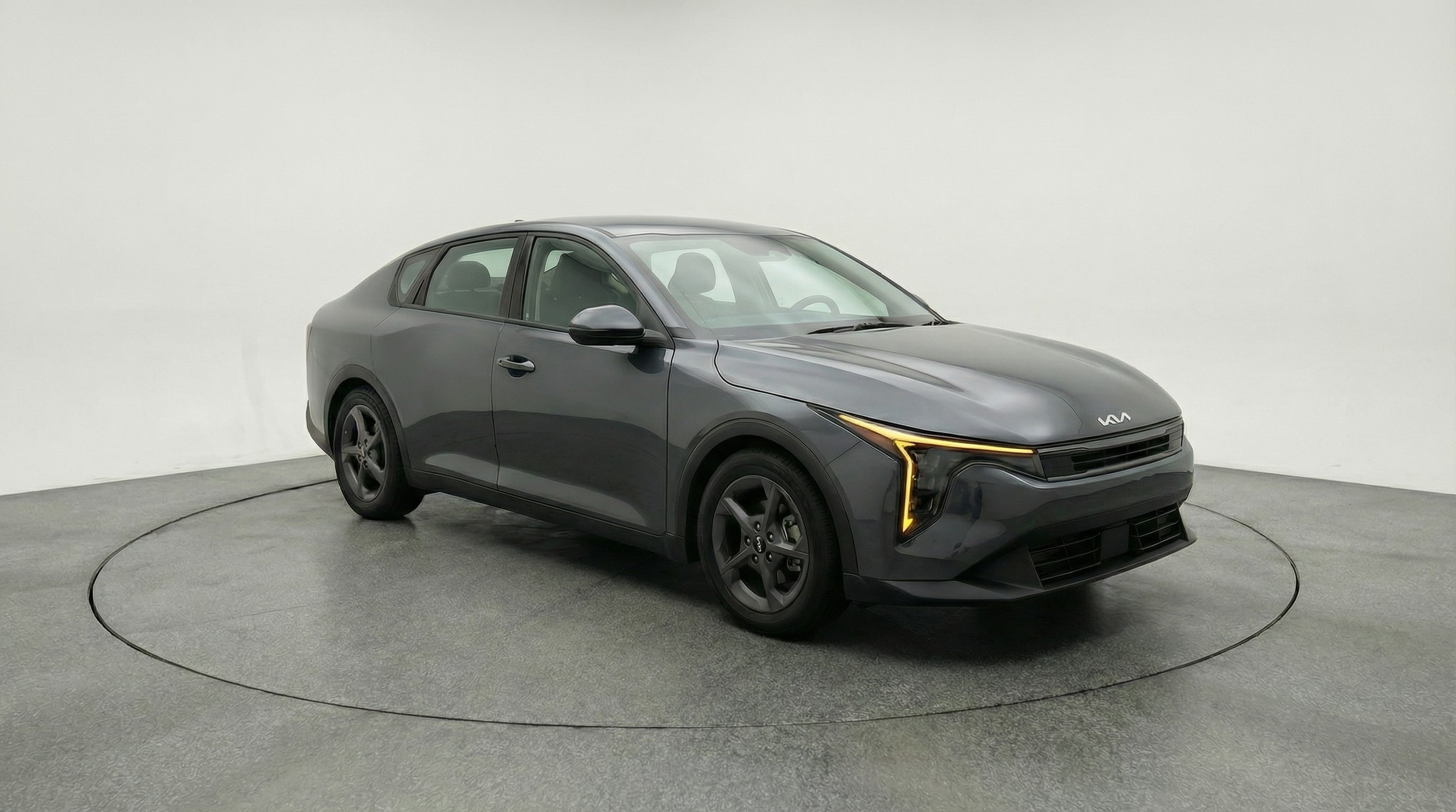 Thumbnail: 2025 Kia K4 - 1