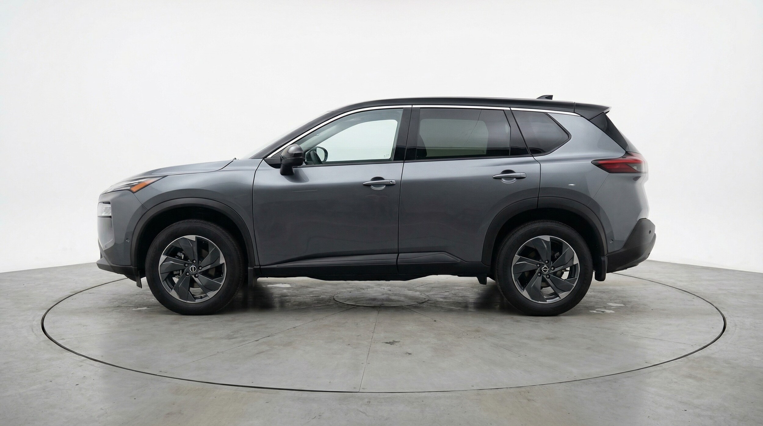 Thumbnail: 2025 Nissan Rogue - 4