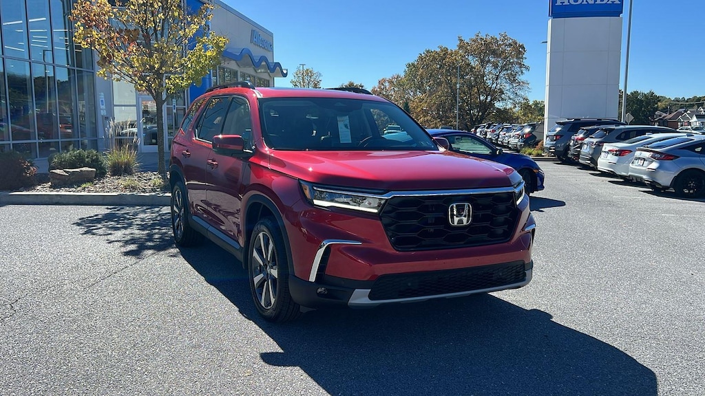 New 2025 Honda Pilot Touring SUV