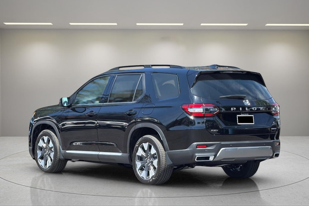 New 2026 Honda Pilot Touring S SUV