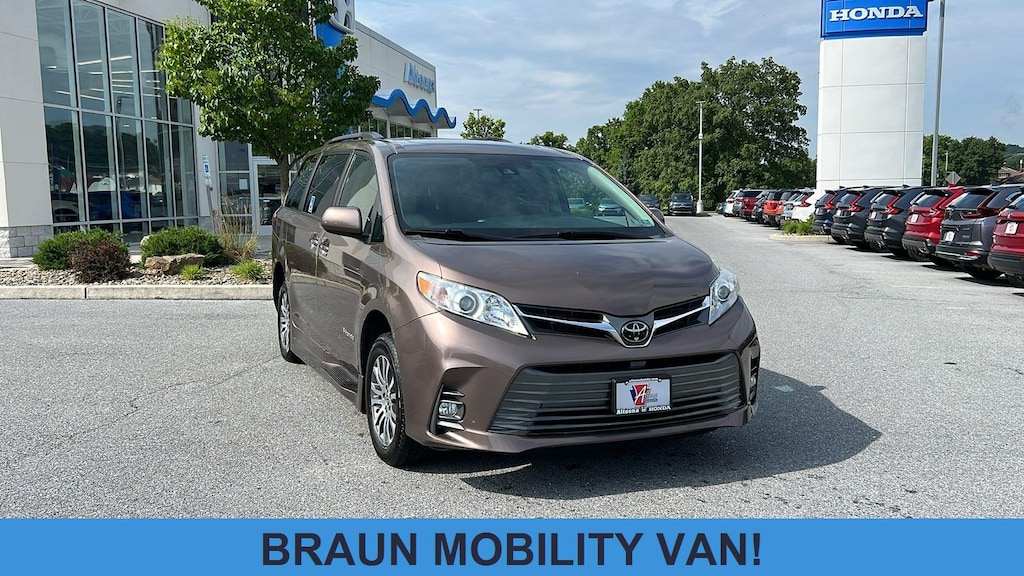 Used 2020 Toyota Sienna XLE 8 Passenger Van
