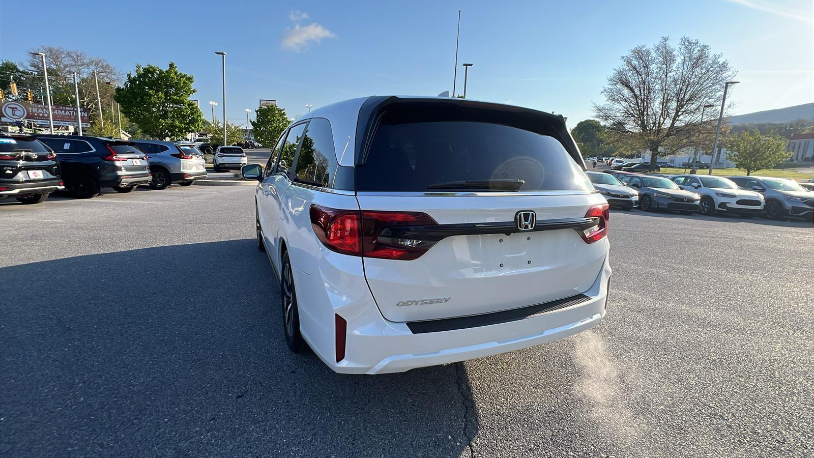 2026 Honda Odyssey EX-L - Photo 6