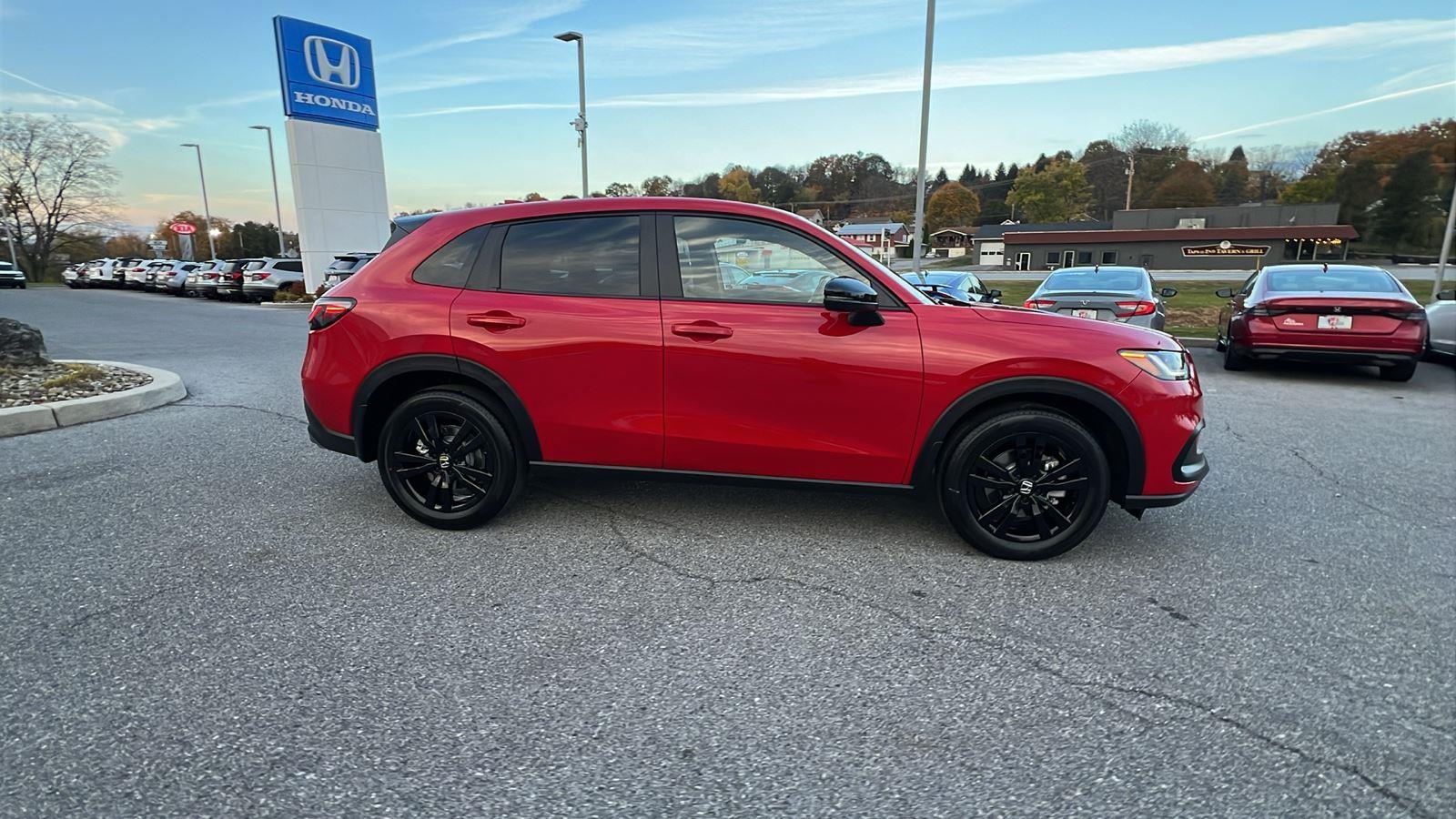 2026 Honda HR-V Sport photo 3