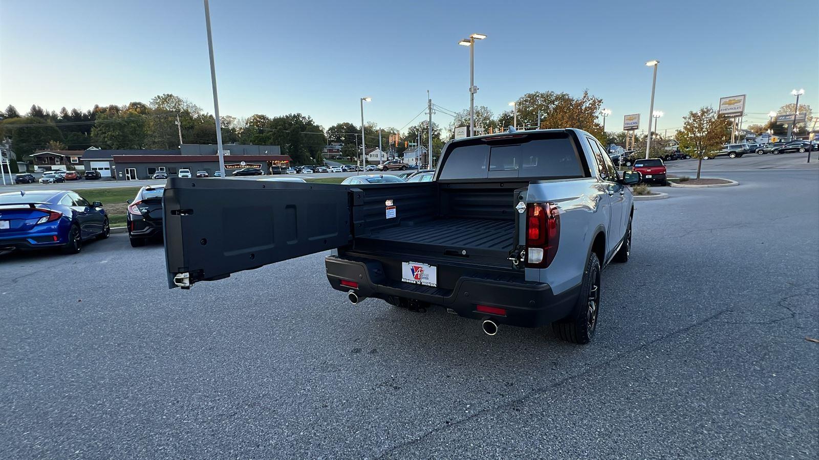 2026 Honda Ridgeline Black Edition - Photo 18