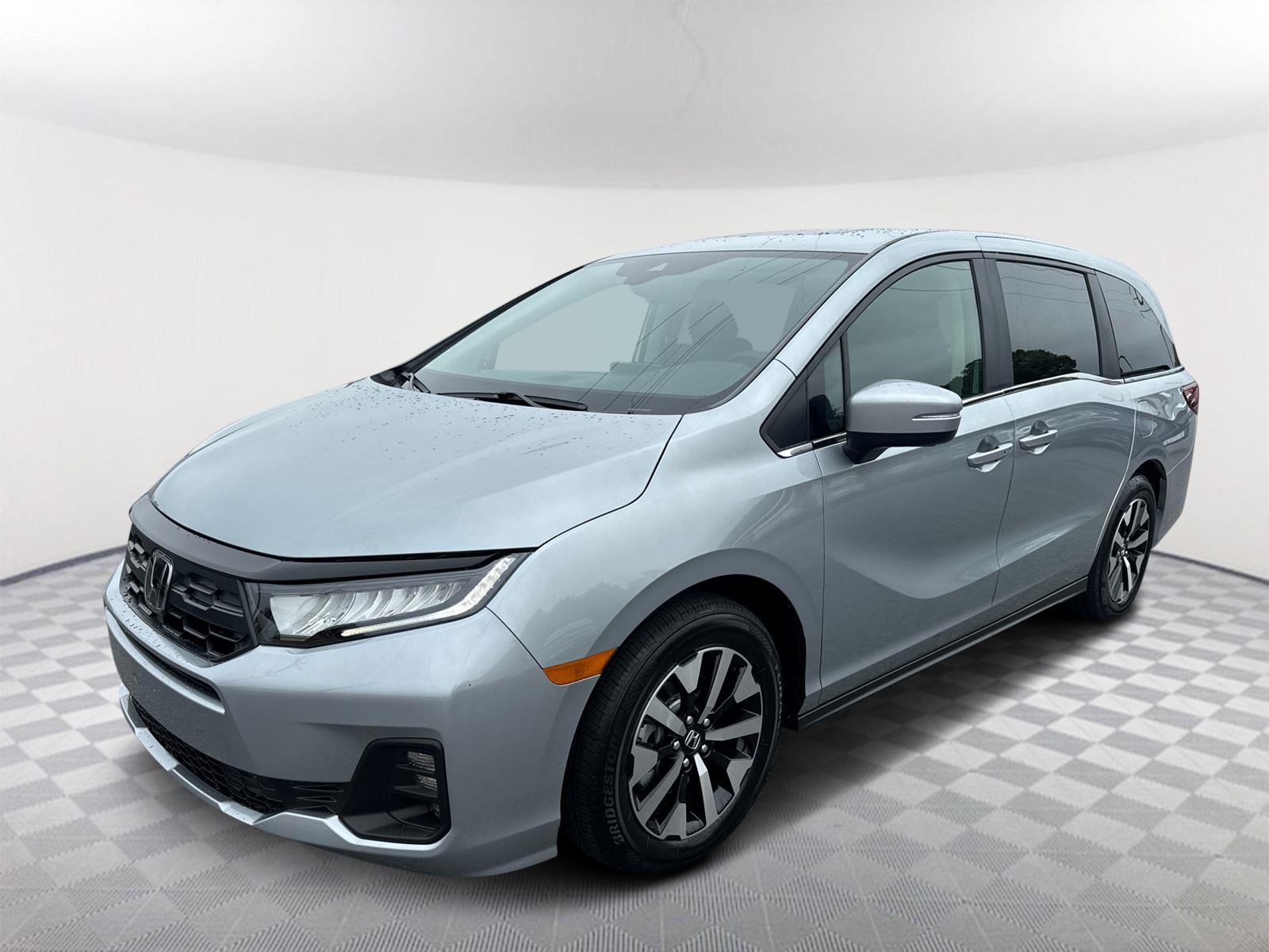 2025 Honda Odyssey EX-L photo 3