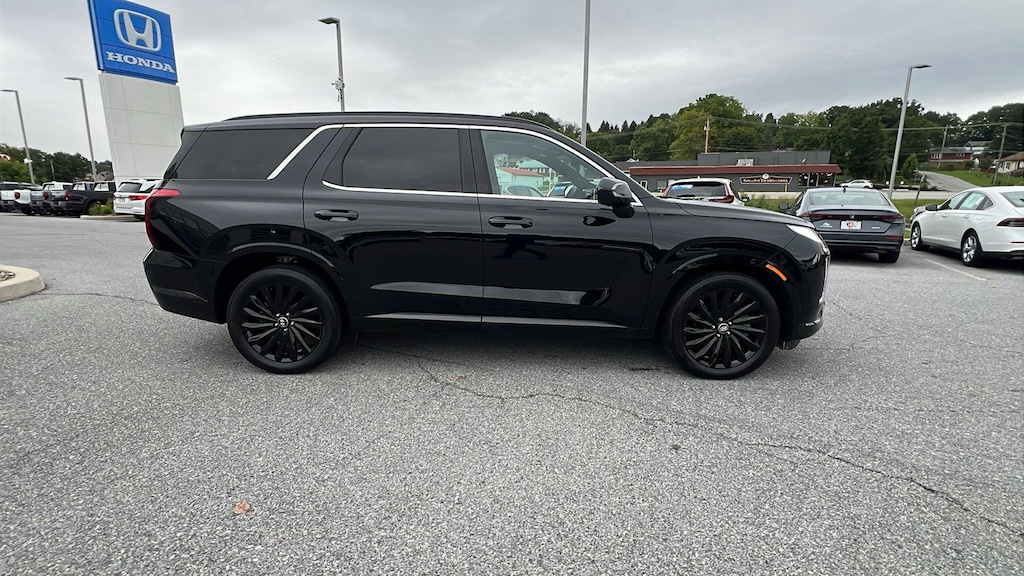 Used 2024 Hyundai Palisade Calligraphy Night Edition SUV