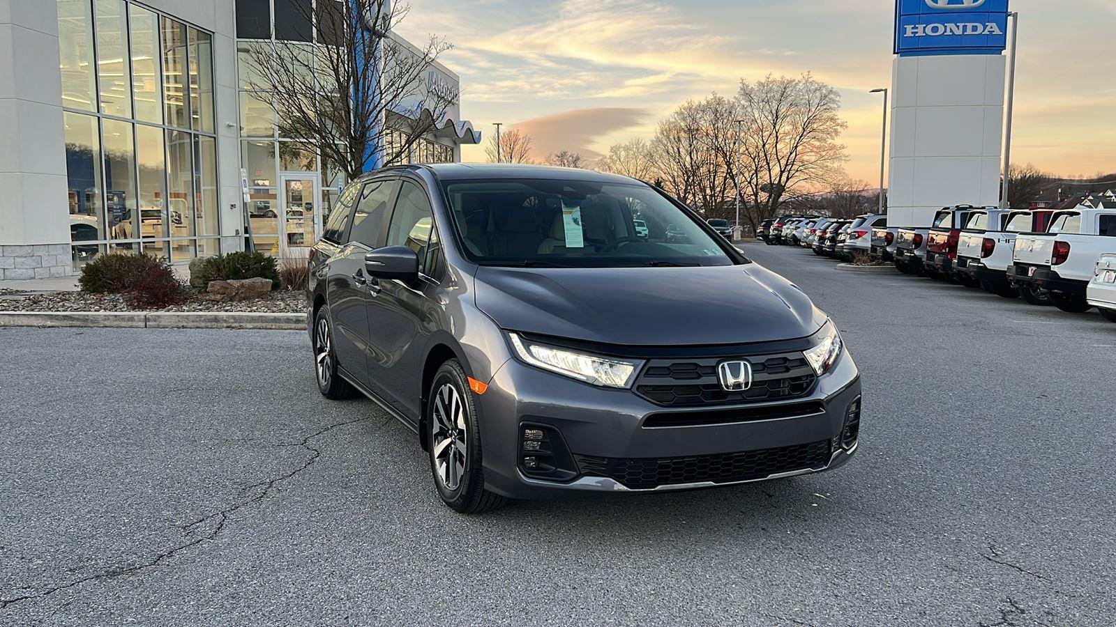 2026 Honda Odyssey EX-L's photo