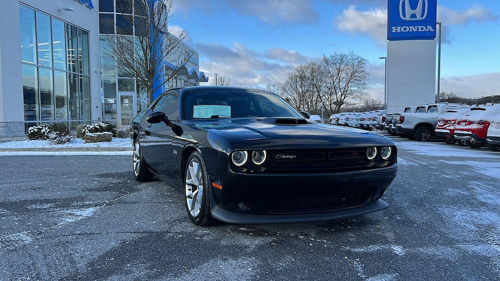 Used 2019 Dodge Challenger R/T Coupe