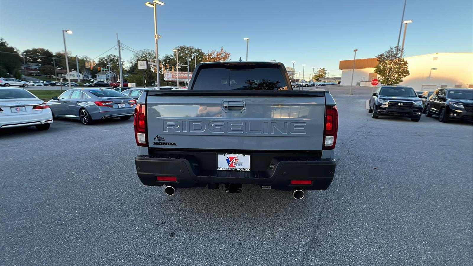 2026 Honda Ridgeline Black Edition - Photo 5