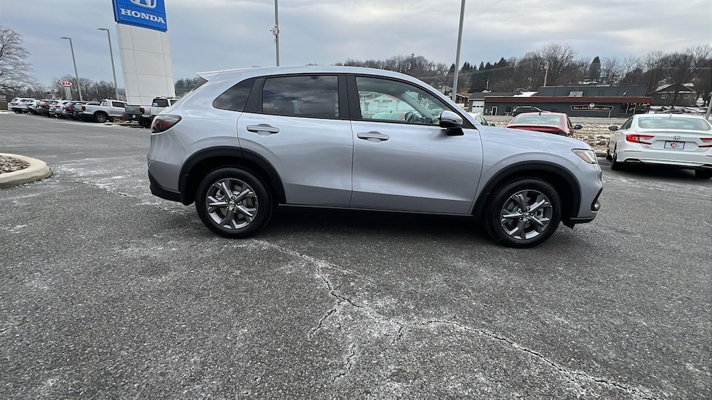 New 2026 Honda HR-V LX SUV