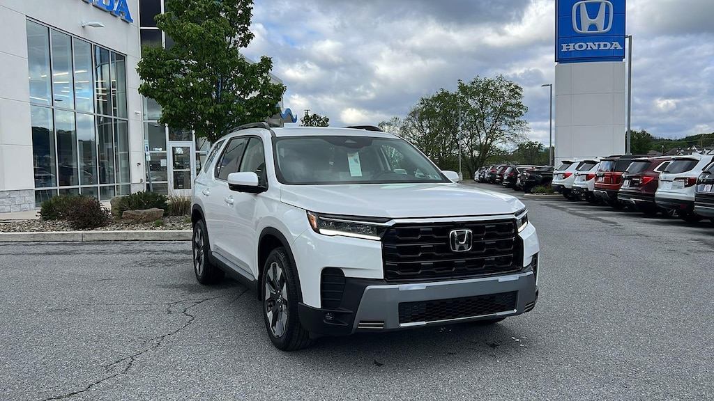 New 2026 Honda Pilot Touring SUV