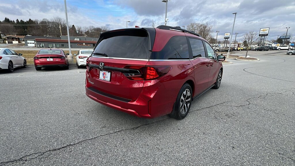 New 2026 Honda Odyssey EX-L Van Passenger