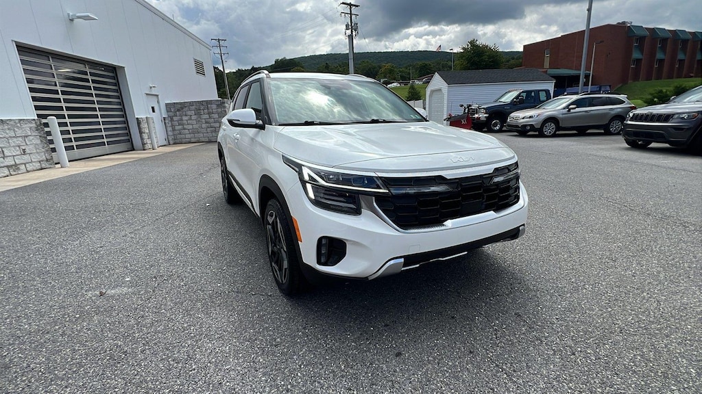 Used 2024 Kia Seltos SX SUV