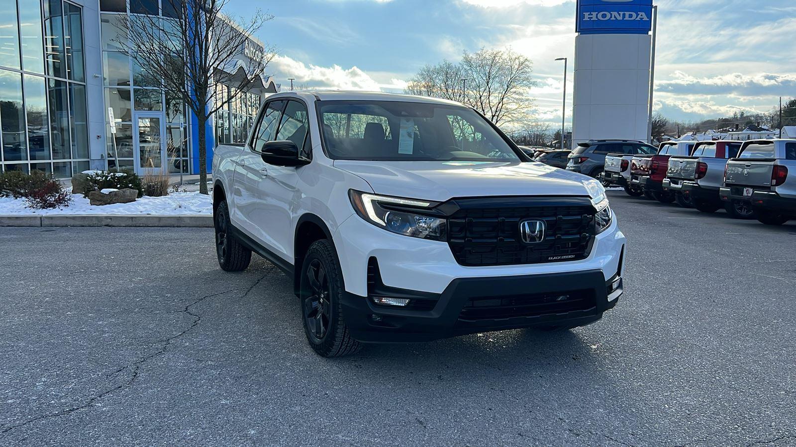 2026 Honda Ridgeline Black Edition's photo
