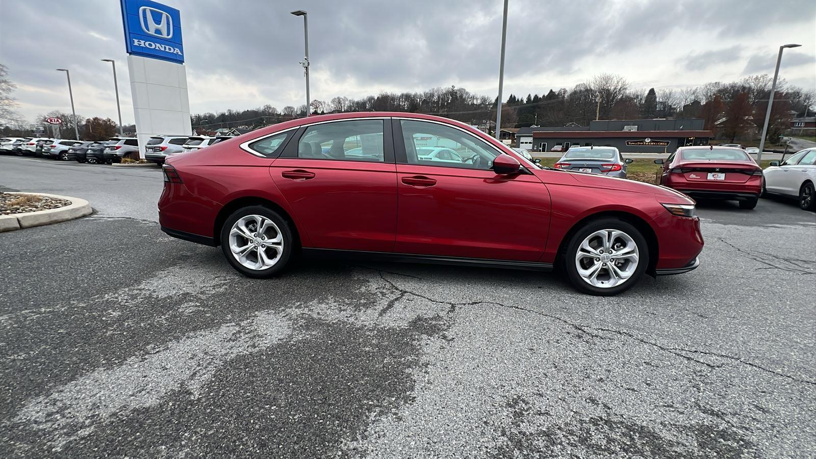 2023 Honda Accord LX photo 3