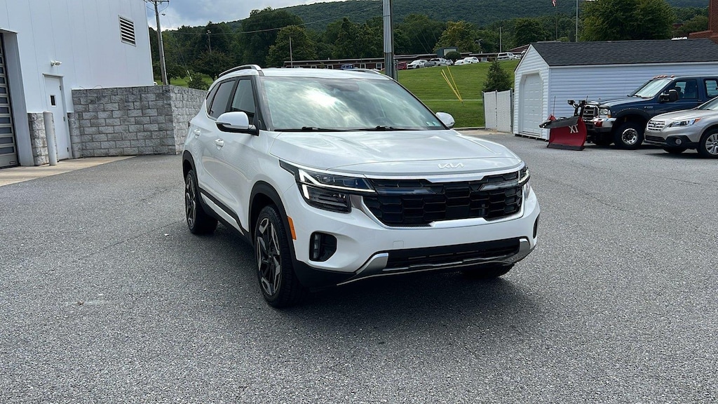 Used 2024 Kia Seltos SX SUV