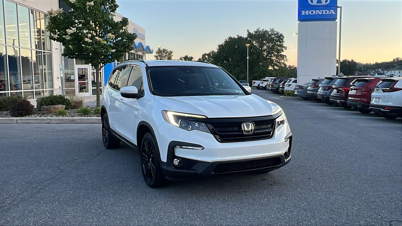 2022 Honda Pilot SE AWD's photo