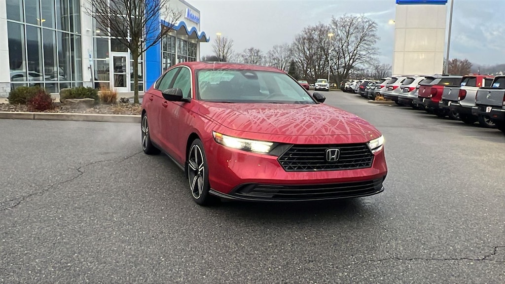 Used 2023 Honda Accord Hybrid Sport w/BSI Sedan