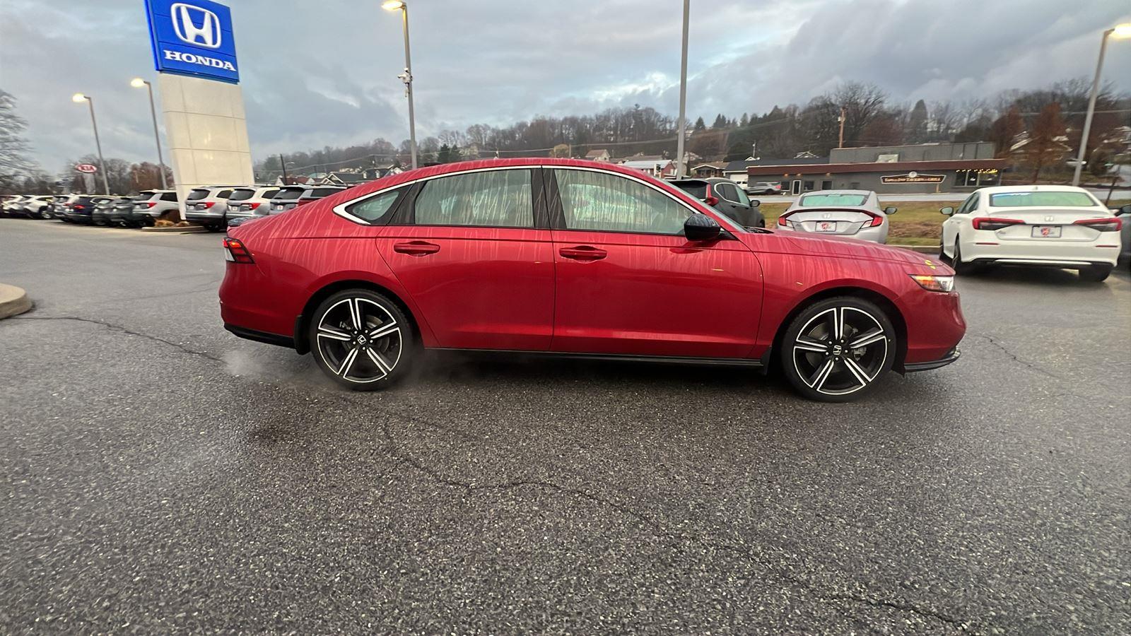 2023 Honda Accord Hybrid Sport photo 3