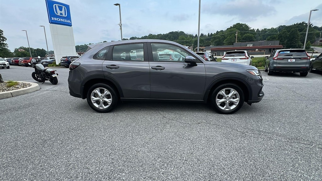 Used 2024 Honda HR-V LX SUV