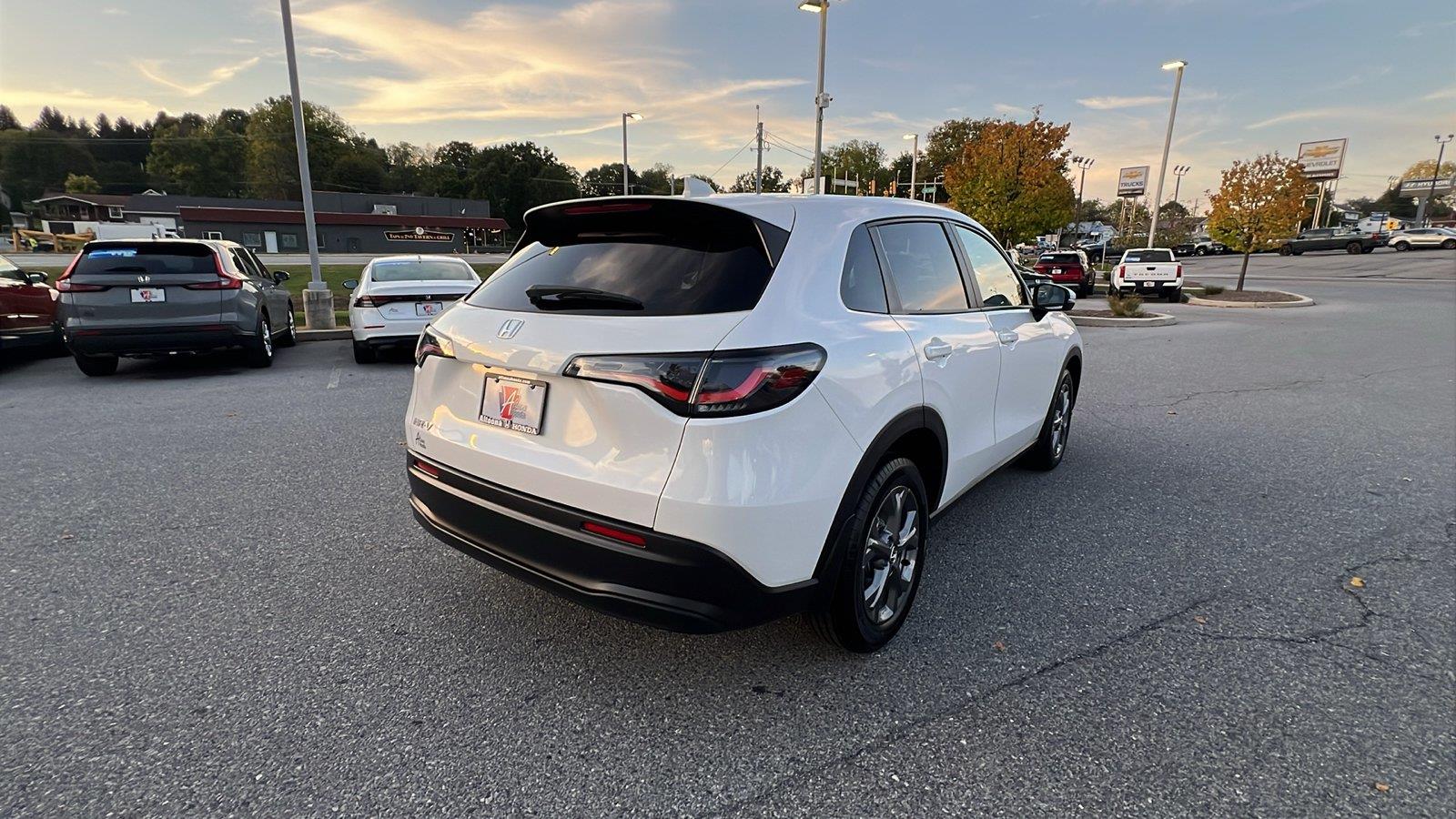 New 2027 Honda HR-V LX SUV