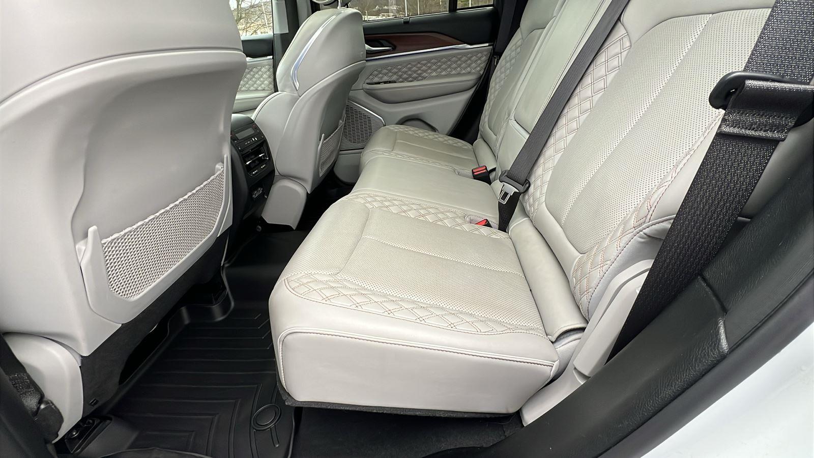 2022 Jeep Grand Cherokee Summit - Photo 18