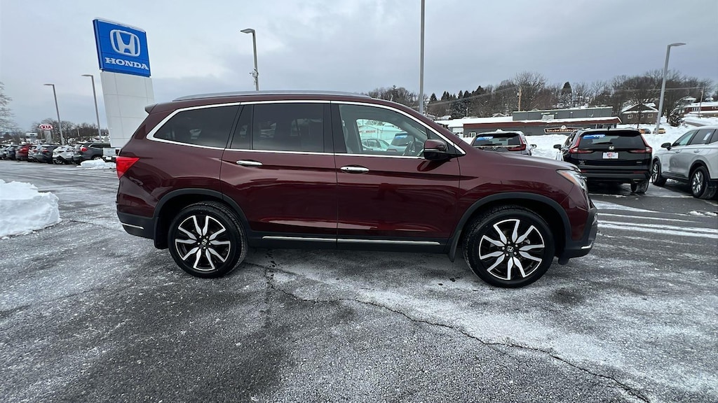 Certified 2021 Honda Pilot Touring 8 Passenger AWD SUV