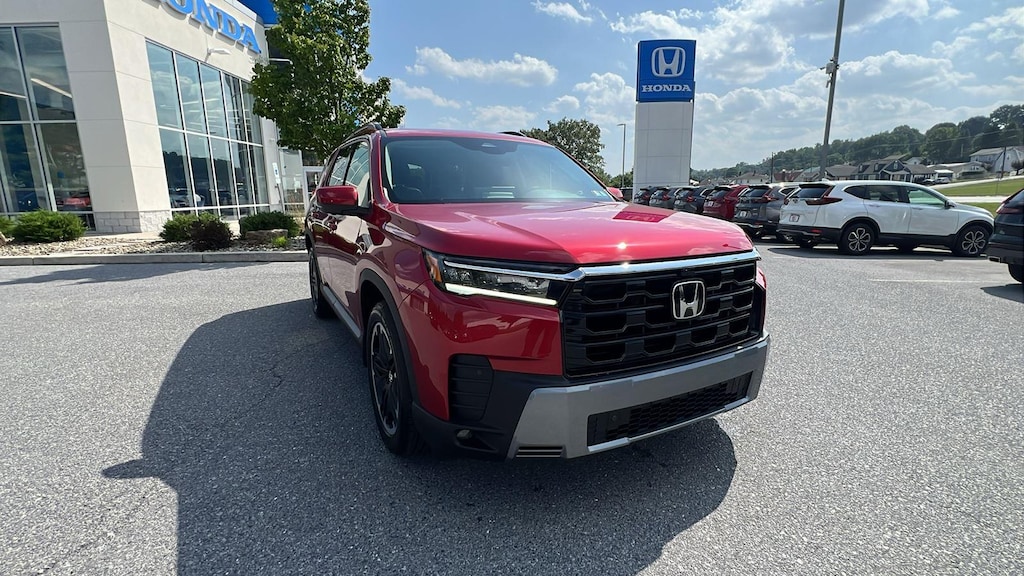 New 2026 Honda Pilot Touring S SUV