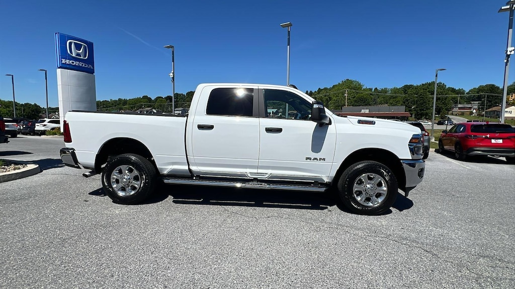 Used 2025 Ram 2500 Big Horn Truck Crew Cab