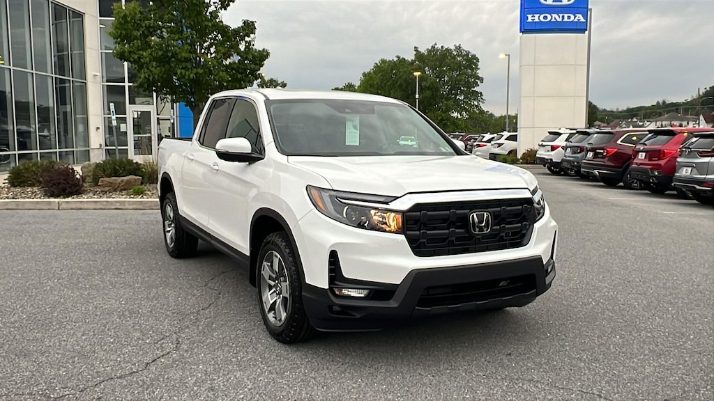 New 2026 Honda Ridgeline RTL Truck Crew Cab