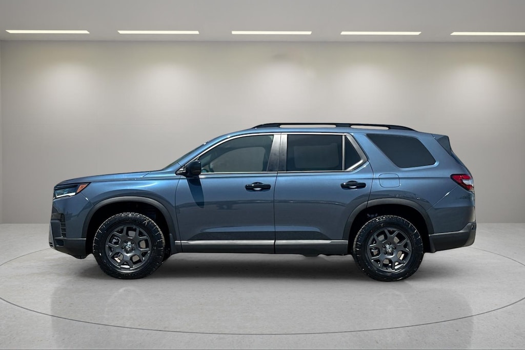 New 2026 Honda Pilot TrailSport SUV