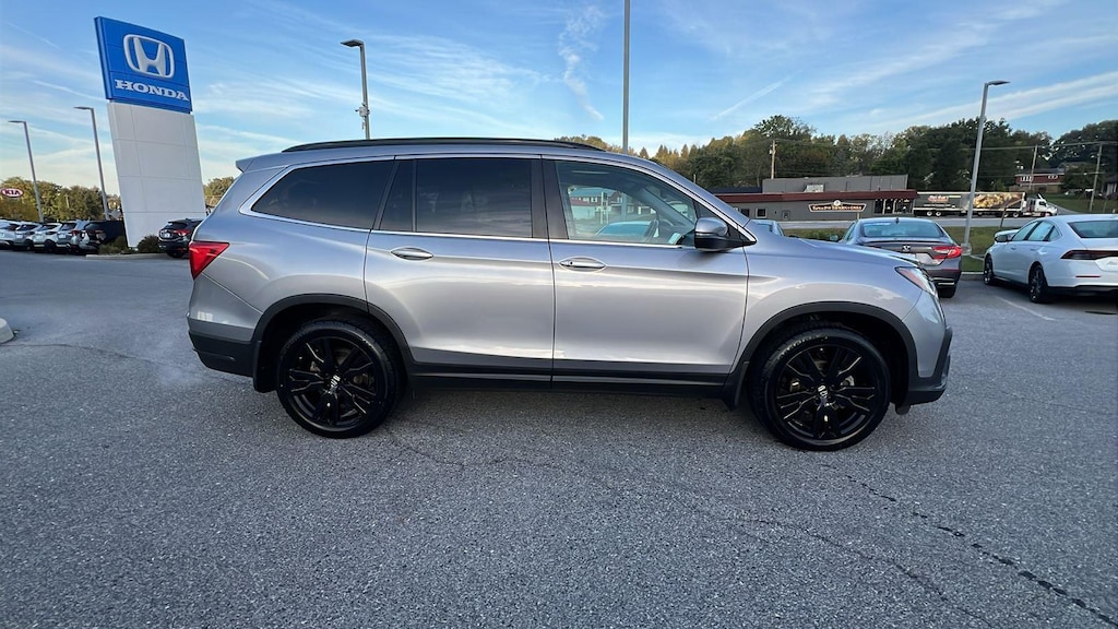 Used 2022 Honda Pilot Special Edition SUV