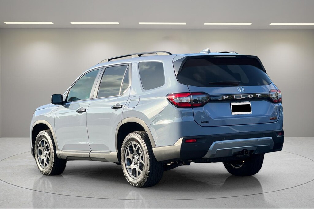 New 2026 Honda Pilot TrailSport SUV