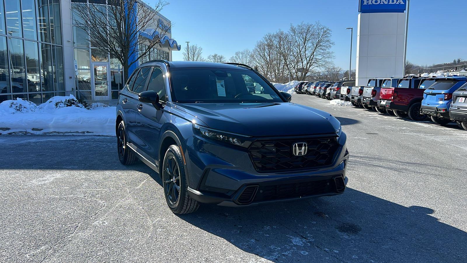 2026 Honda CR-V Hybrid Sport-L AWD's photo