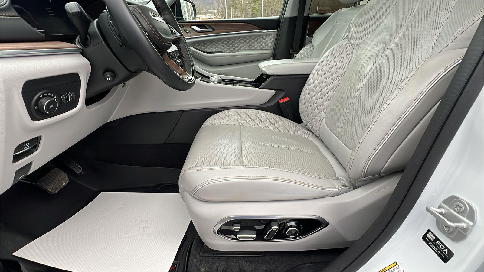 2022 Jeep Grand Cherokee Summit - Photo 24