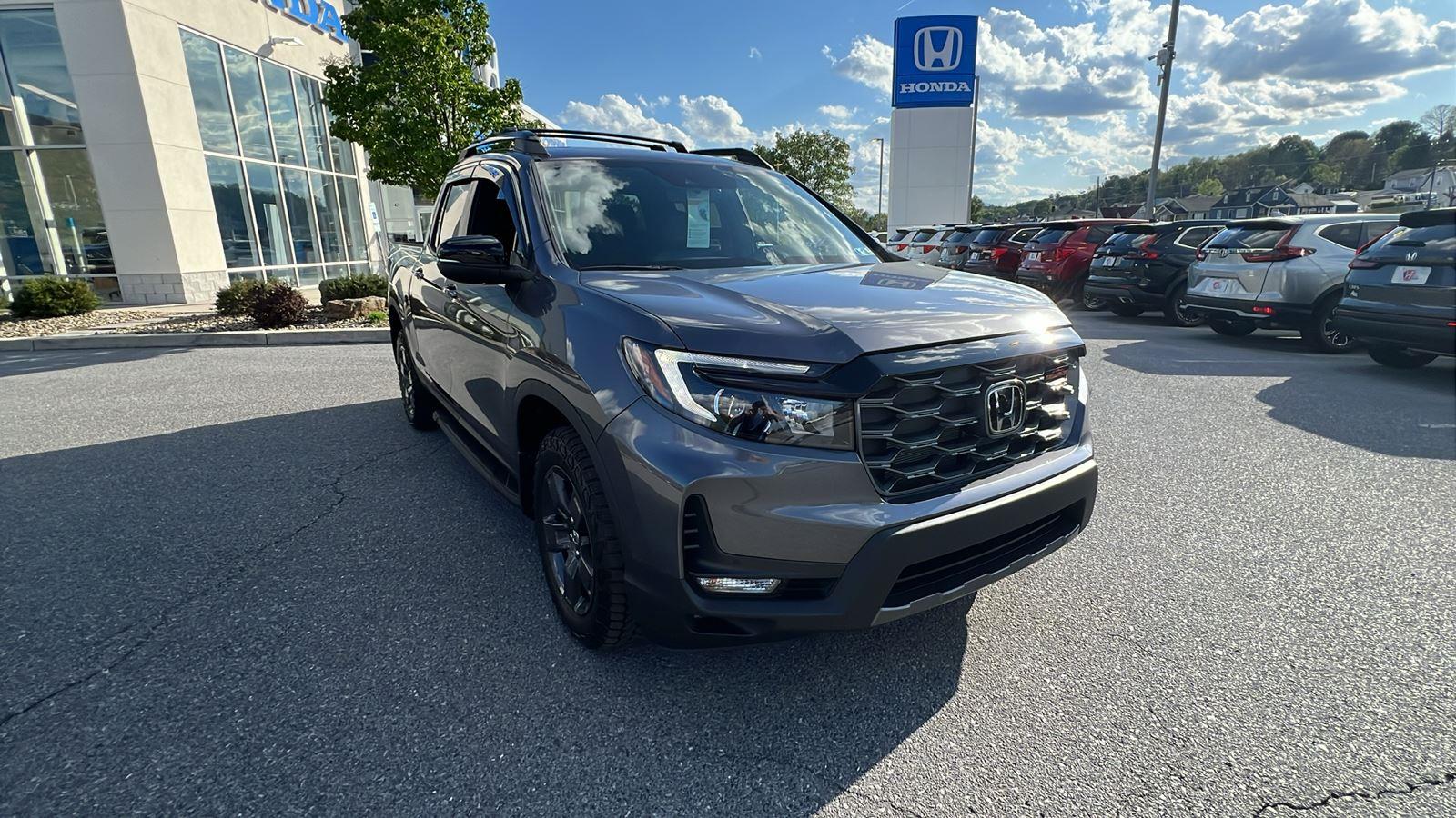 2026 Honda Ridgeline TrailSport - Photo 2
