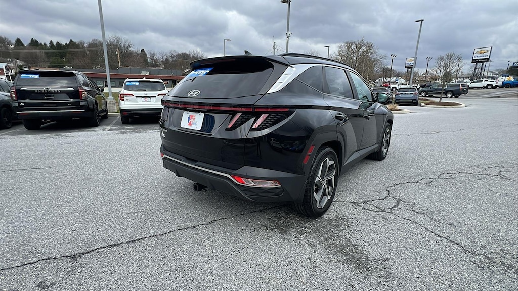 Used 2022 Hyundai Tucson SEL w/ Convenience + Premium Package SUV