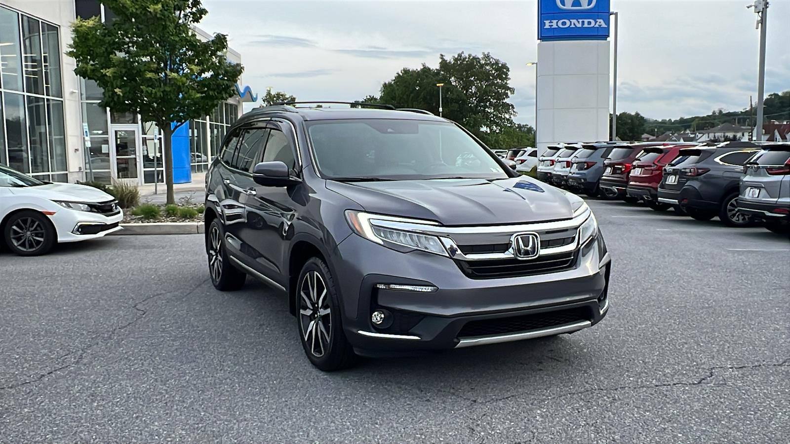 2020 Honda Pilot 4WD Touring-7P's photo