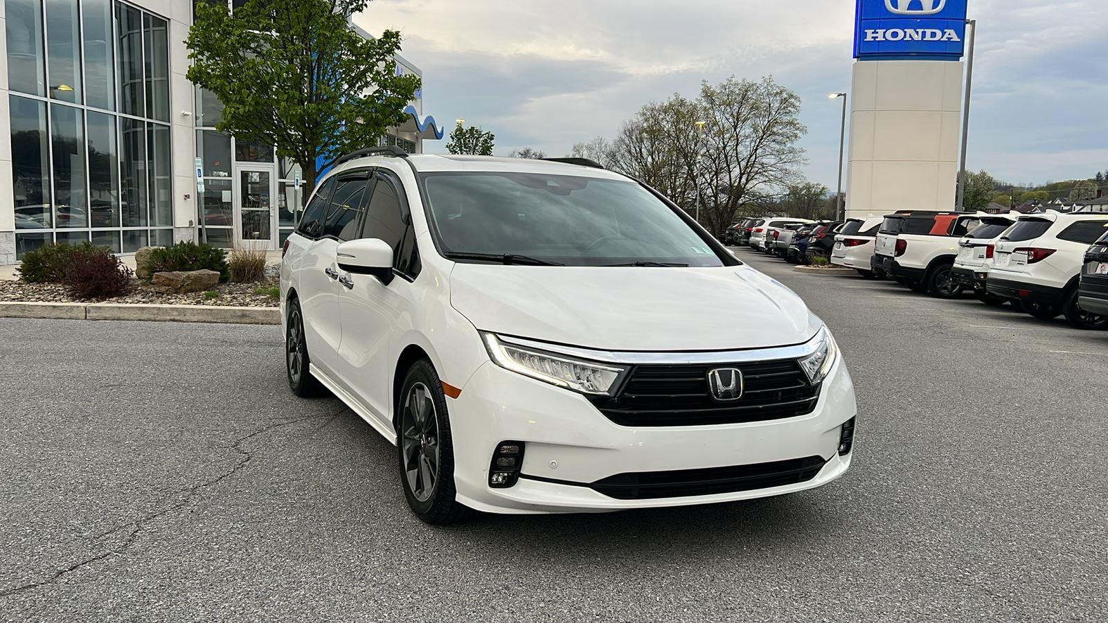2022 Honda Odyssey Elite's photo