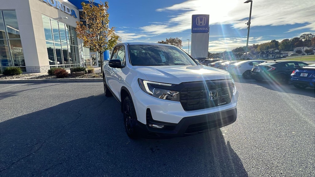 New 2026 Honda Ridgeline Black Edition Truck Crew Cab