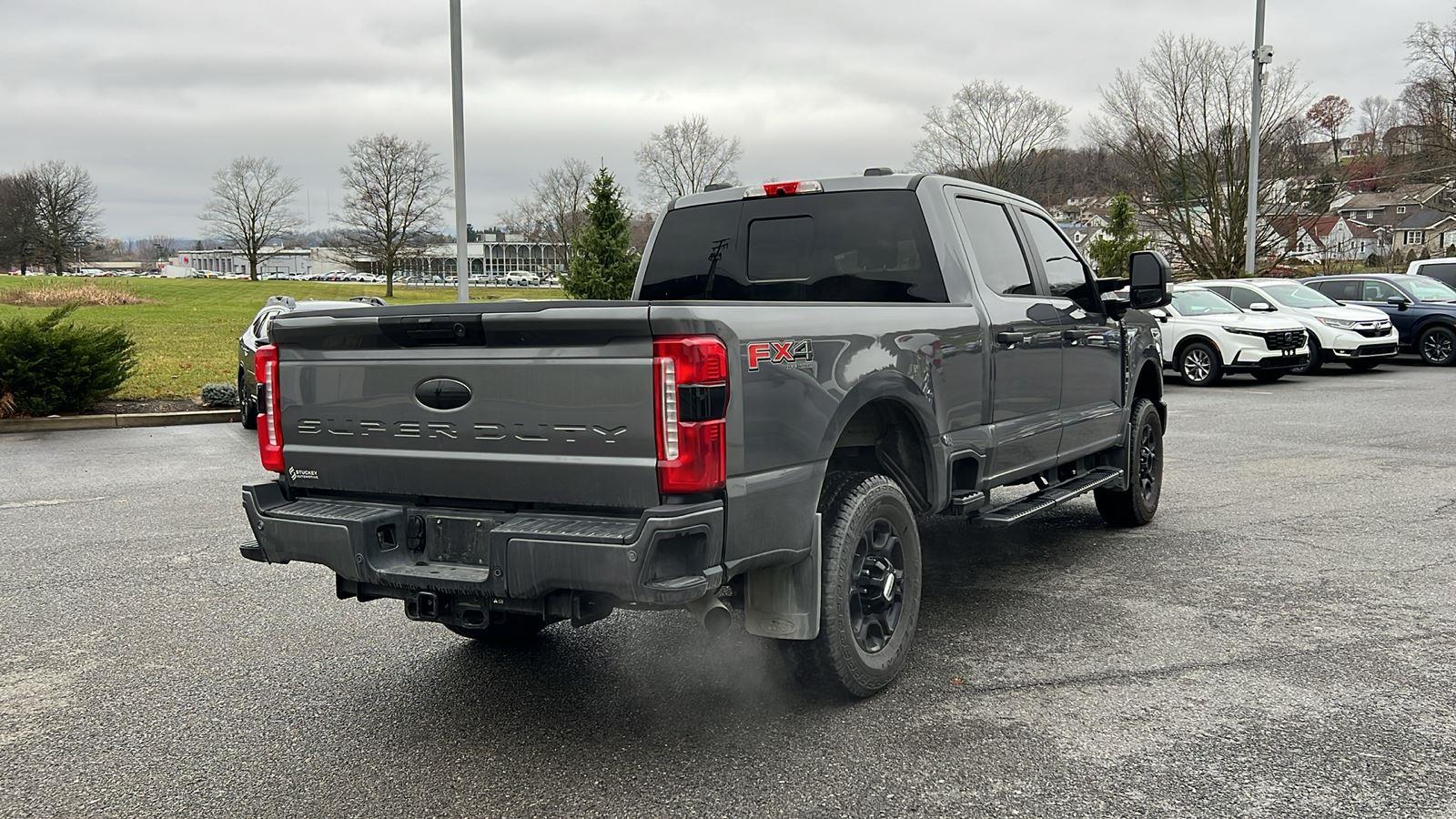 2024 Ford F-250 XL photo 3