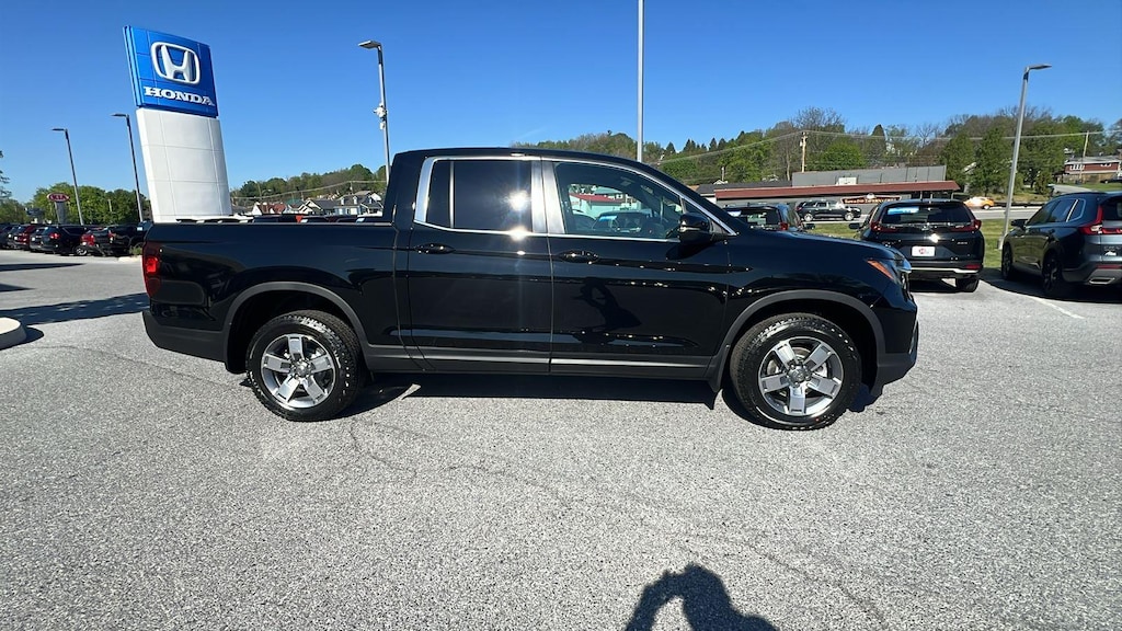 New 2026 Honda Ridgeline RTL Truck Crew Cab
