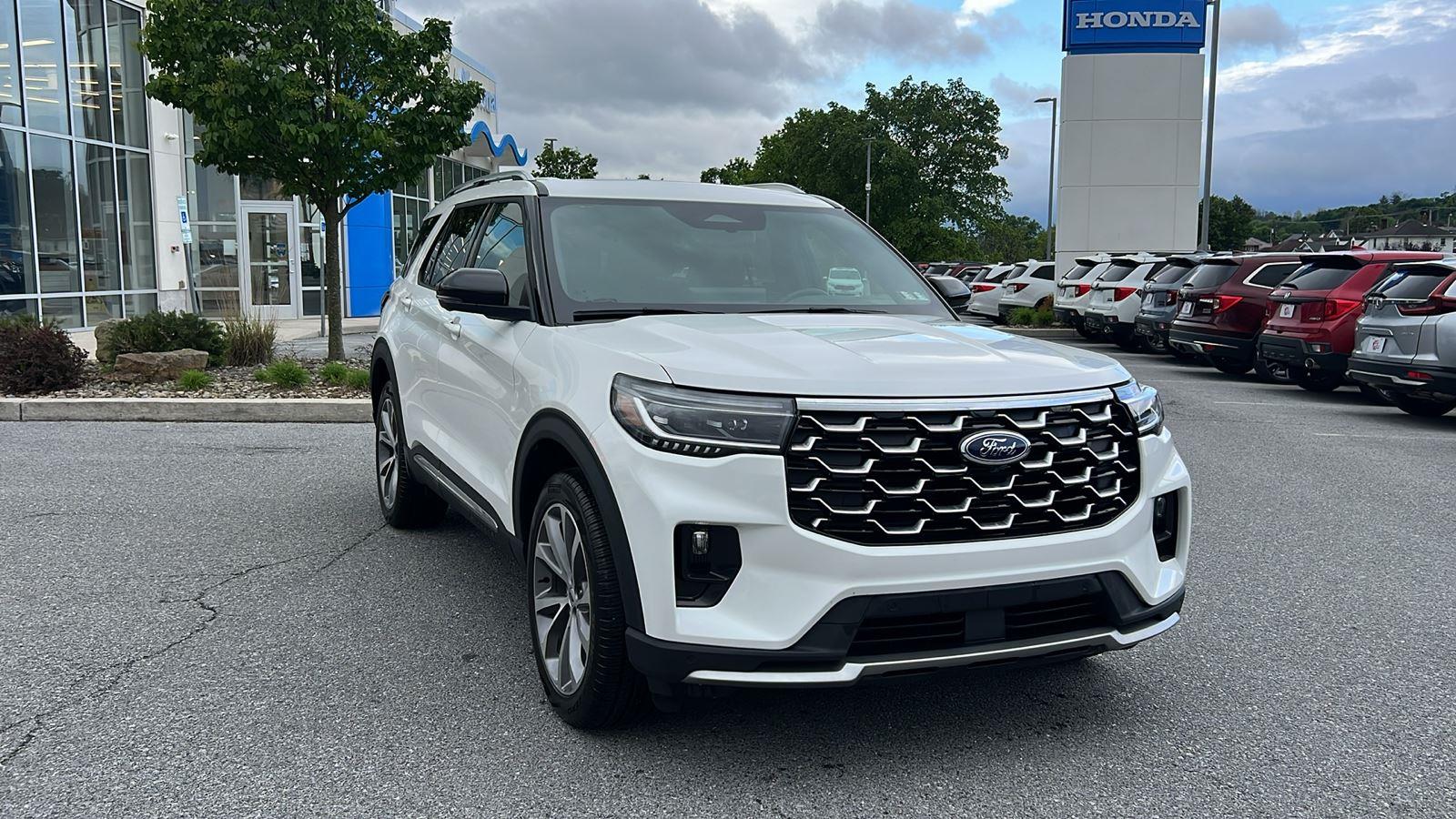 2025 Ford Explorer Platinum 4WD (PL535)'s photo