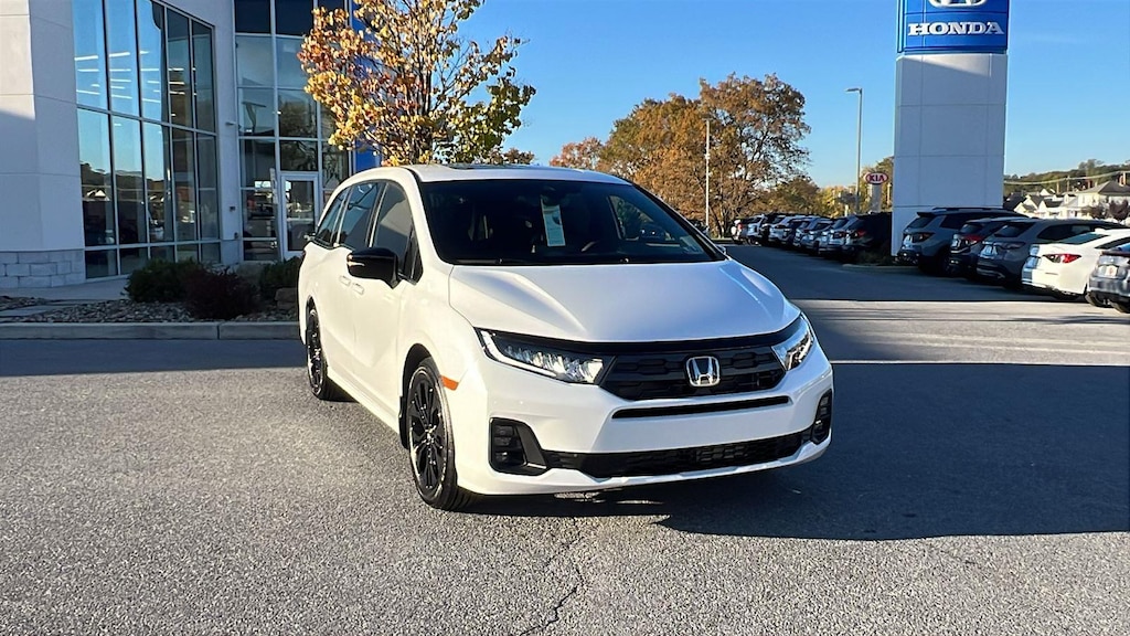 New 2026 Honda Odyssey Sport-L Van Passenger