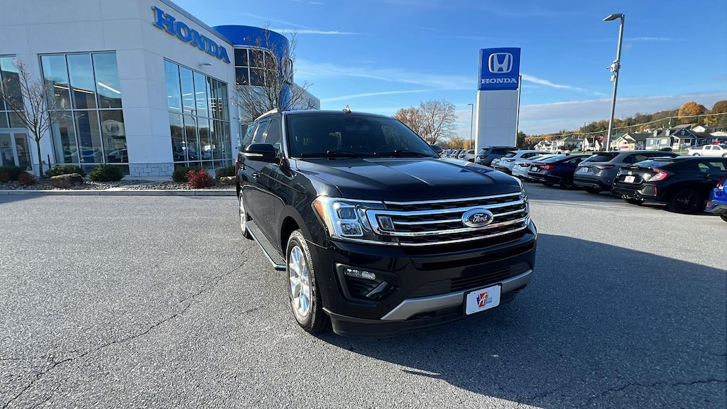 Used 2021 Ford Expedition XLT SUV