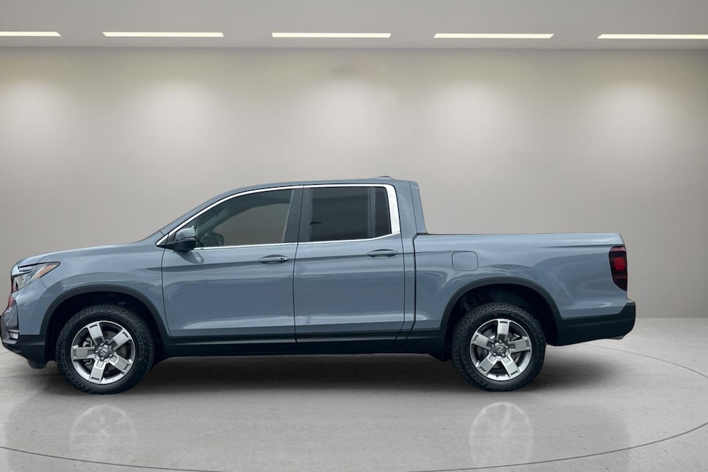 New 2026 Honda Ridgeline RTL Truck Crew Cab