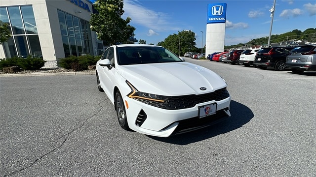 Used 2021 Kia K5 LXS with VIN 5XXG14J23MG026891 for sale in Altoona, PA